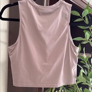 EUC Two-Tone Sleeveless Crop Top